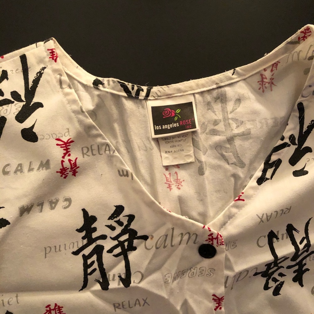 Uniform Scrub Top - Picture 2 of 2
